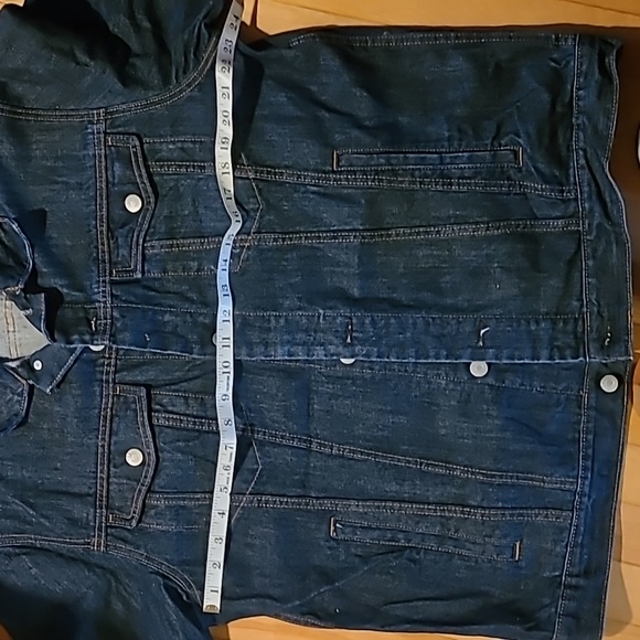 XL Jean jacket - Picture 6 of 8